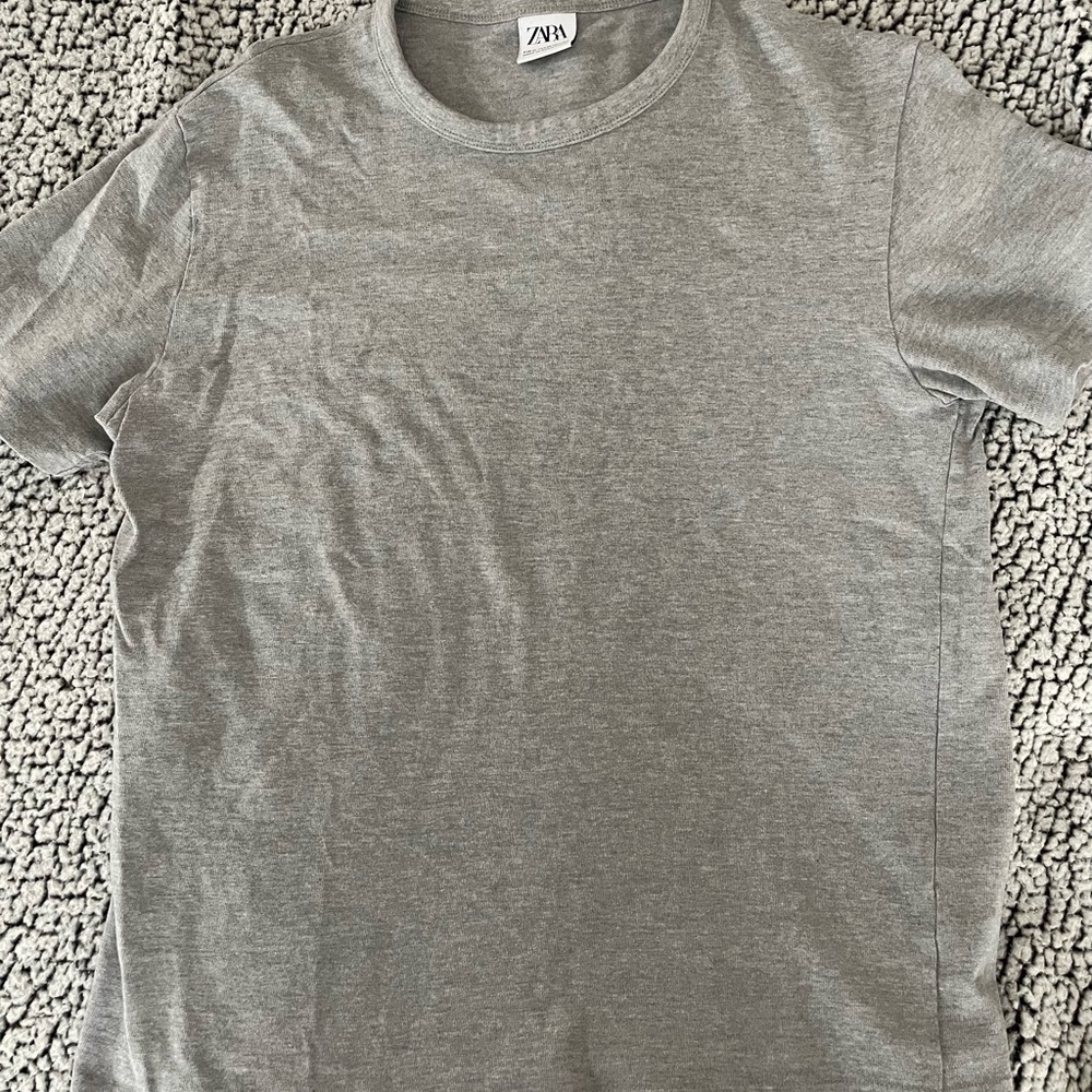 Zara’s Men T shirt